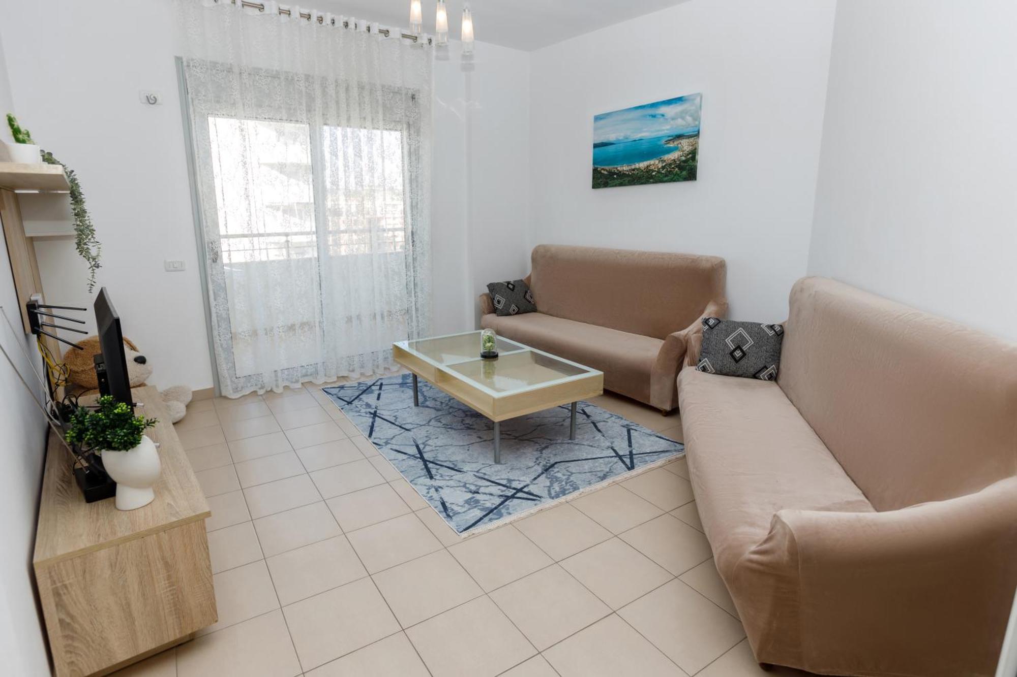 Gus Apartament Vlorë Exterior foto